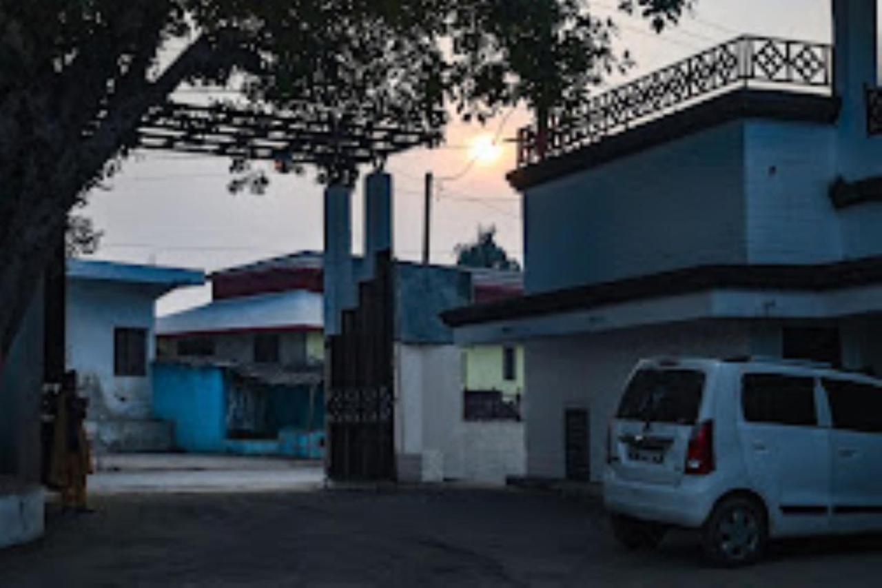 Hotel Mp Tourist Bunglow , Chitrakoot Sitapur Muafi Exterior foto