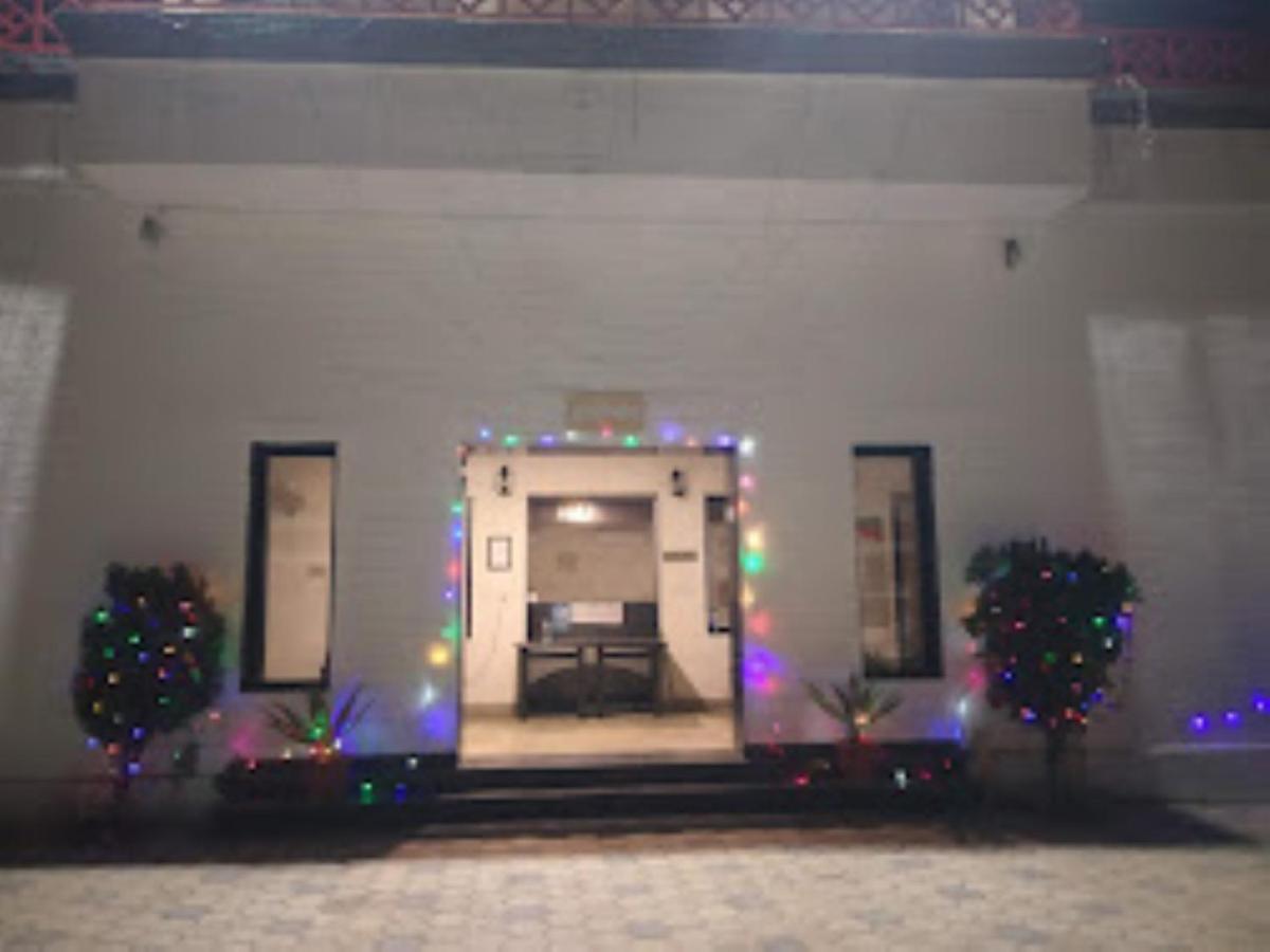 Hotel Mp Tourist Bunglow , Chitrakoot Sitapur Muafi Exterior foto